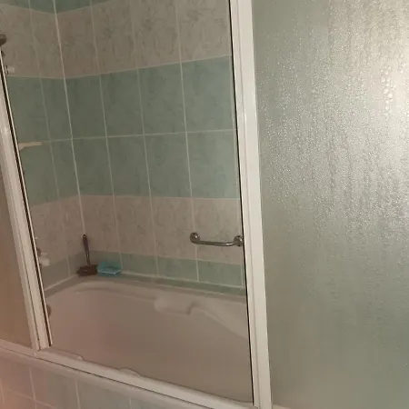 Akdeniz Sitesi Apartment *