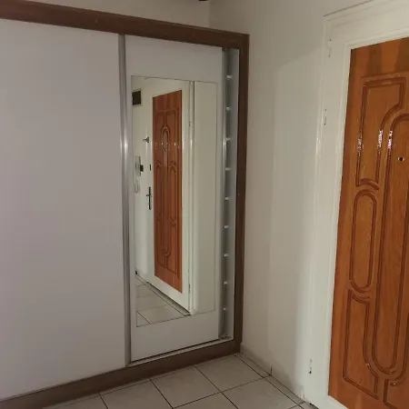 Akdeniz Sitesi Apartment