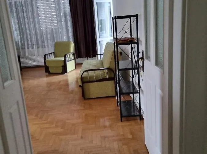 Akdeniz Sitesi *